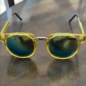 Stylish Yellow Sunglasses